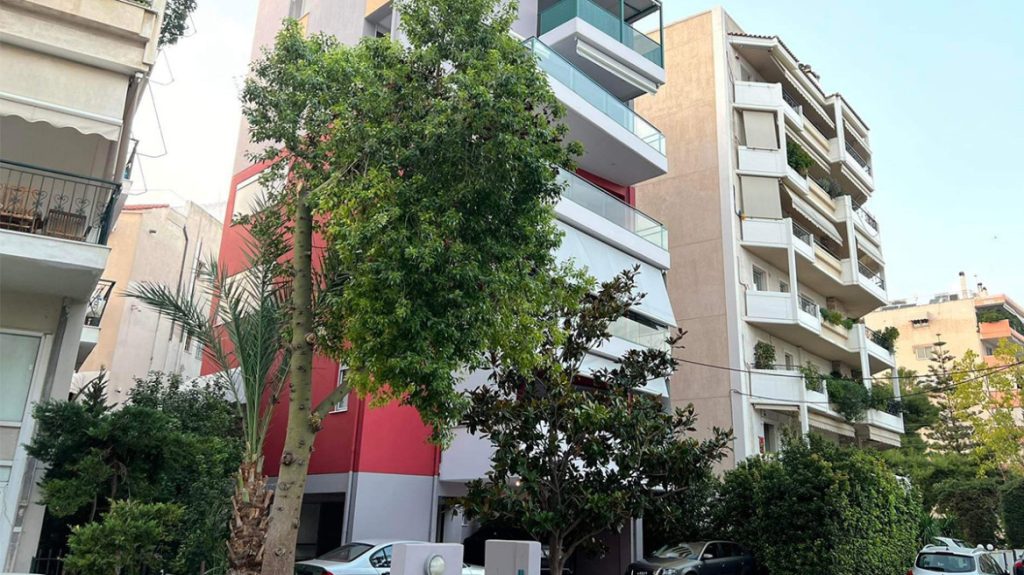 Παλαιό Φάληρο: «Έχω κλειδώσει τις πόρτες και θα αυτοκτονήσω» είπε ο 15χρονος πριν αυτοπυροβοληθεί και «κόψει το νήμα» της ζωής του