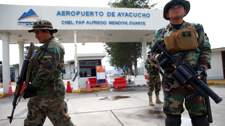 Περού: Η νέα πρόεδρος αρνείται να παραιτηθεί – Έκκληση του πάπα Φραγκίσκου να σταματήσει η αιματοχυσία