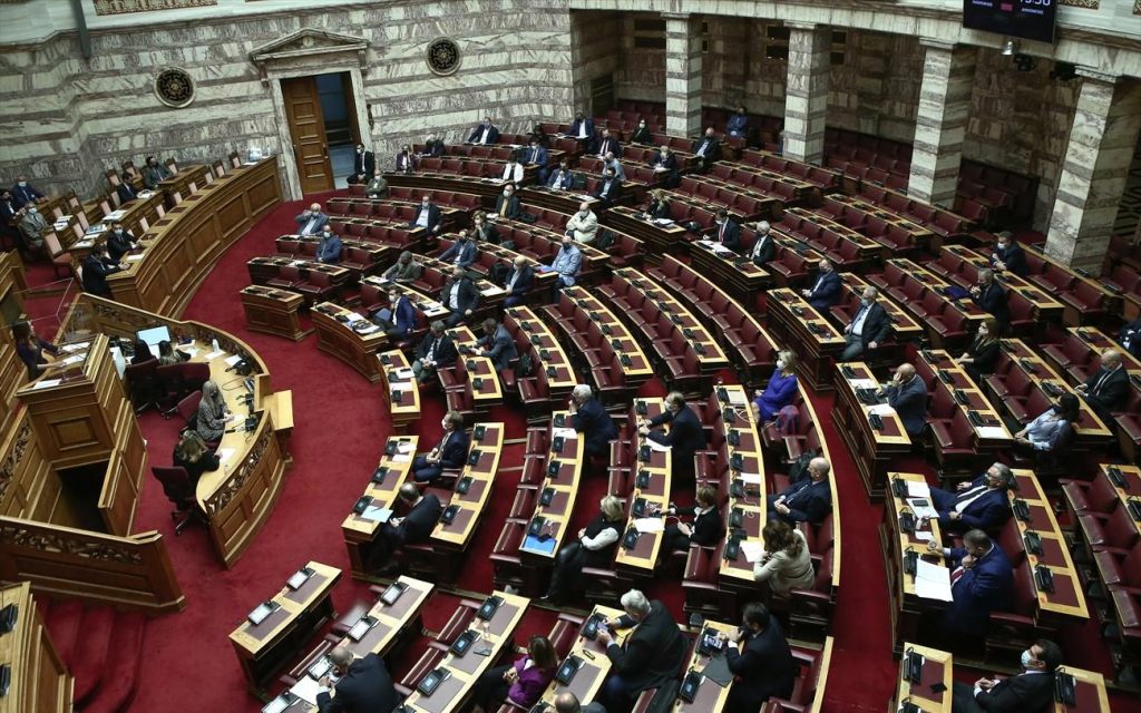 «Καρφιά» στην κυβέρνηση από το Γραφείο Προϋπολογισμού Βουλής για Δικαιοσύνη και ελευθερία του Τύπου