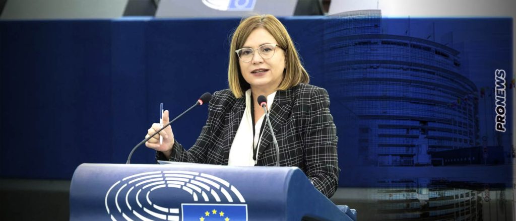 Μ.Σπυράκη – Η ευρωβουλευτής για την απάτη που την κατηγορούν: «Είμαι στην διάθεση των αρχών»