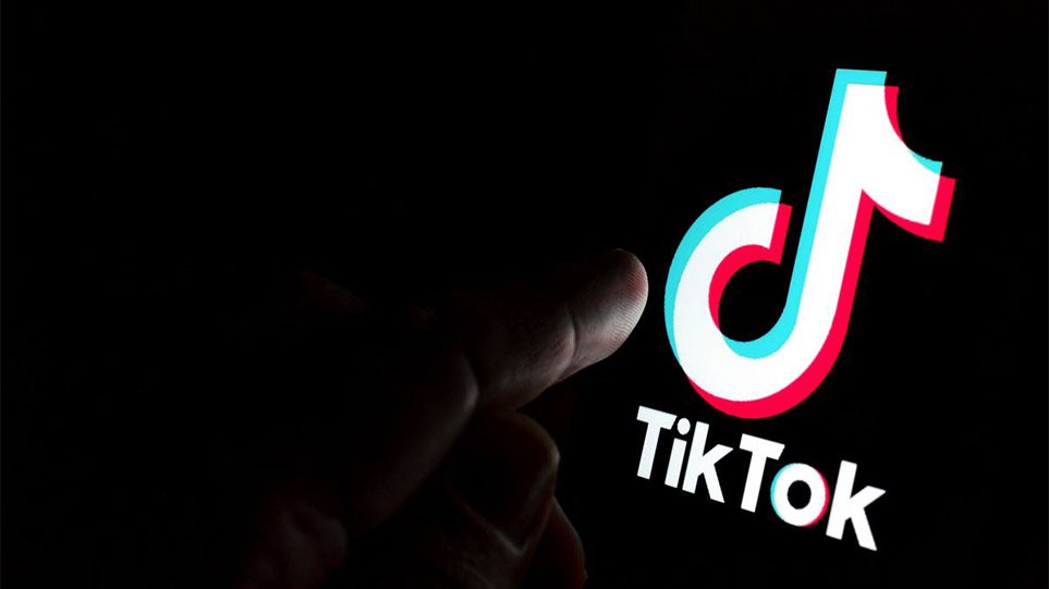 TikTok: «Mπαράζ» απαγορεύσεων στις ΗΠΑ – Φοβούνται ότι η Κίνα παρακολουθεί Αμερικανούς