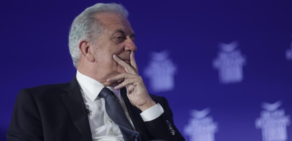 Ο Δημήτρης Αβραμόπουλος απαντά για την έρευνα της Κομισιόν σε βάρος του