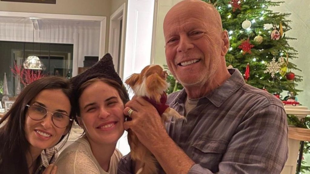 Ντέμι Μουρ-Μπρους Γουίλις: Θα αποκτήσουν το πρώτο τους εγγόνι (φωτό)