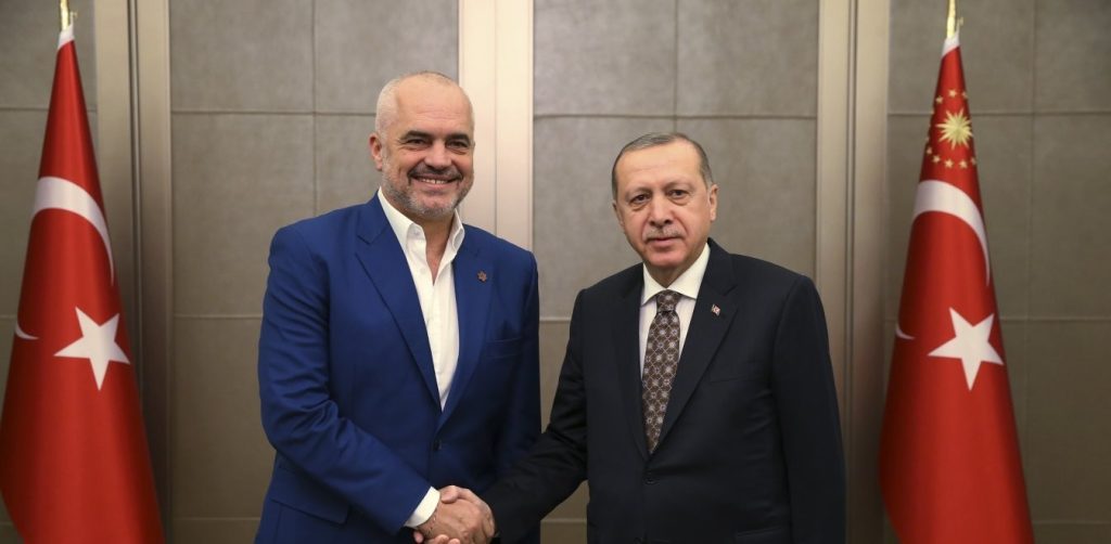 Ε.Ράμα για αγορά 3 οπλισμένων τουρκικών drones: «Το ευχαριστώ δεν είναι αρκετό για τον φίλο μου Ρ.Τ.Ερντογάν»