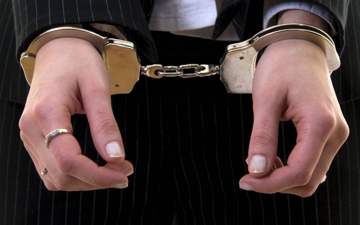 Χαλκιδική: Συνελήφθη 25χρονη για κλοπή 600.000 ευρώ από κοσμηματοπωλείο
