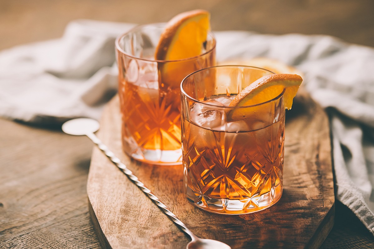 Έρευνα: Το ποτό κάνει καλό στον εγκέφαλο – Αρκεί να πίνετε με μέτρο