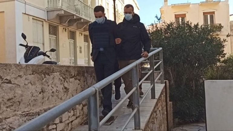 Φολέγανδρος: Ομόφωνα ένοχος ο δολοφόνος της Γαρυφαλλιάς