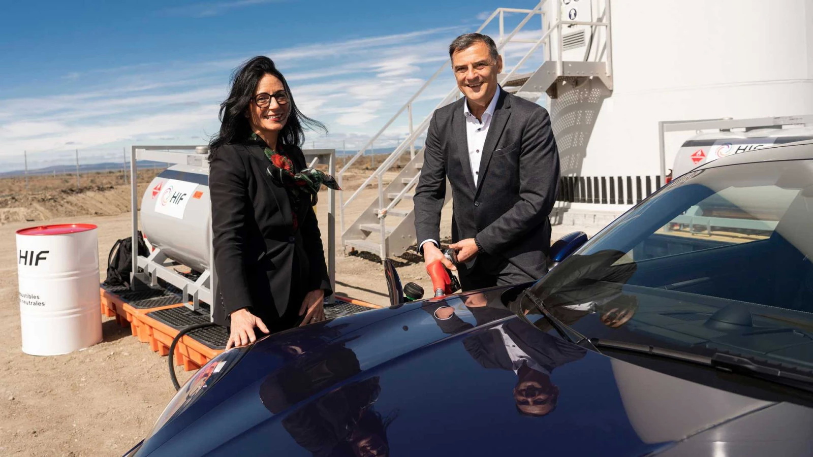 Η Porsche ξεκίνησε την παραγωγή των δικών της eFuels
