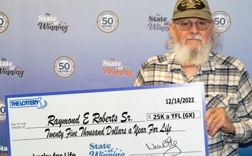 ΗΠΑ: Βετεράνος έπαιξε έξι δελτία λόττο και κέρδισαν όλα, χαρίζοντας του 2,3 εκατ. δολάρια
