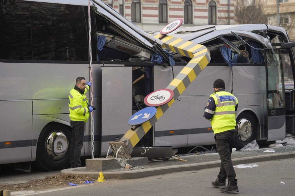 Δυστύχημα στη Ρουμανία – Τι απαντά ο ιδιοκτήτης του τουριστικού πρακτορείου: «Ο οδηγός δεν έτρεχε, ήταν προσεκτικός»