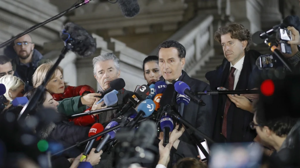 Μιχάλης Δημητρακόπουλος: Ανακοίνωσε ότι ανοίγει φροντιστήριο γαλλικών στο Κορωπί