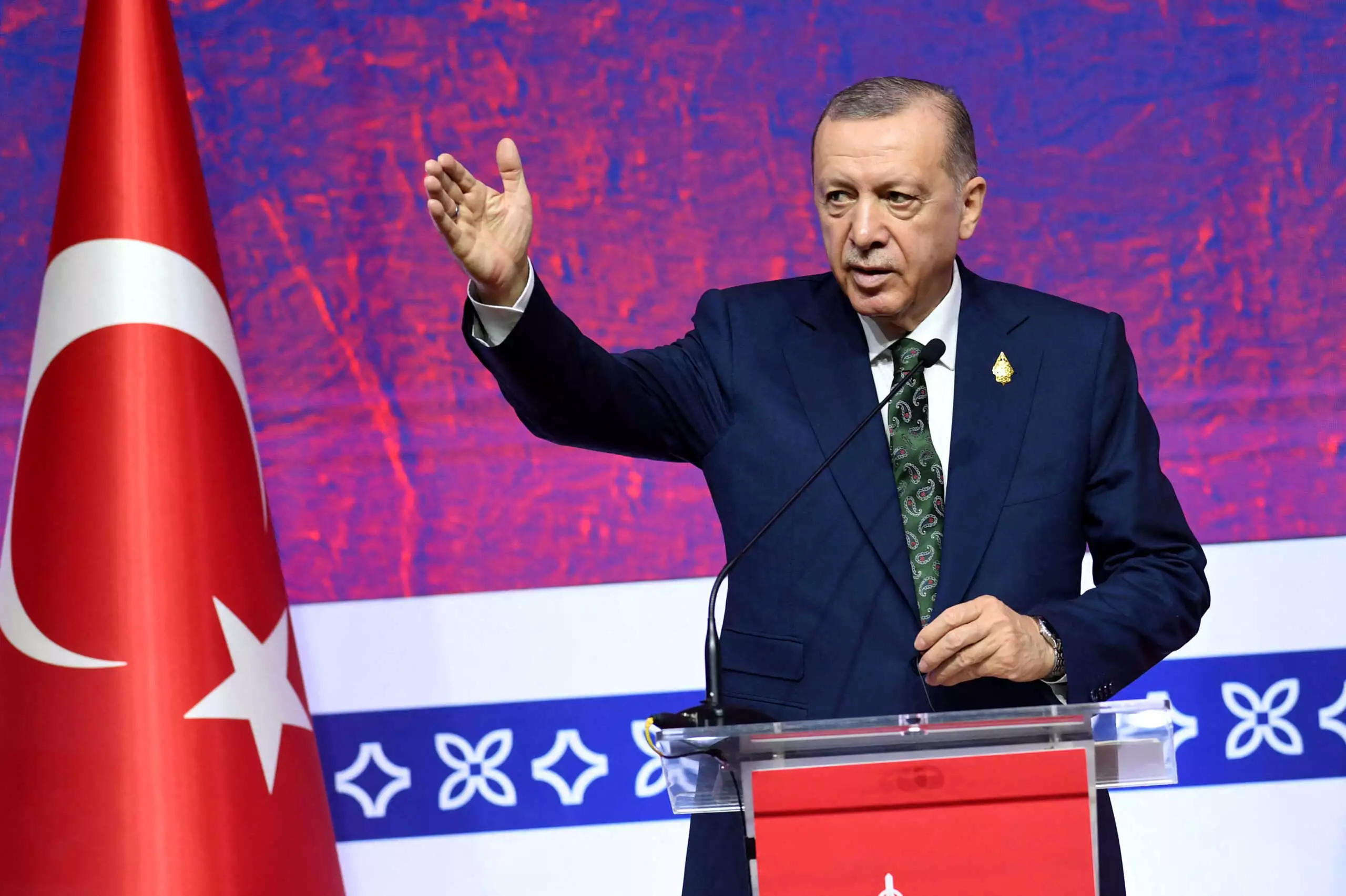 Τουρκία: Δημοσκόπηση-κόλαφος με πτώση 10 μονάδων για το κόμμα του Ερντογάν