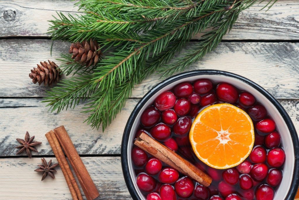 Επτά εύκολοι τρόποι για να μυρίσει το σπίτι σας Χριστούγεννα