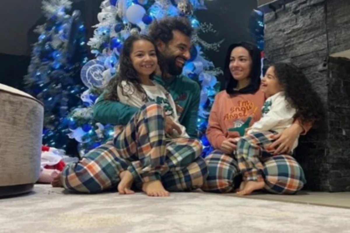 Στο «στόχαστρο» φανατικών μουσουλμάνων ο Μ.Σαλάχ της Λίβερπουλ – Για μια φωτογραφία με την οικογένειά του (φωτό)