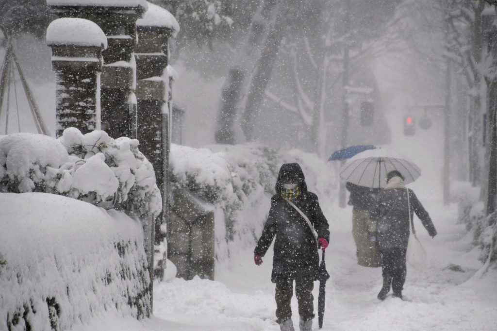 Ιαπωνία: Στους 17 οι νεκροί από τις σφοδρές χιονοπτώσεις