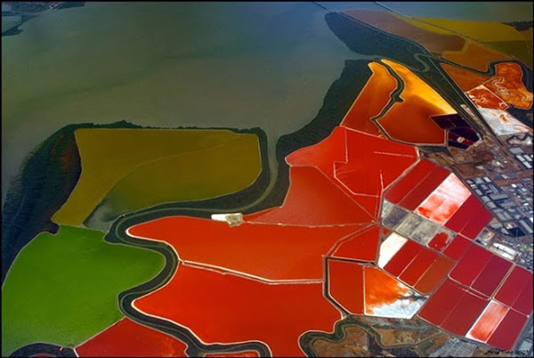 Oι πολύχρωμες αλυκές του Σαν Φρανσίσκο από ψηλά! (φωτο)