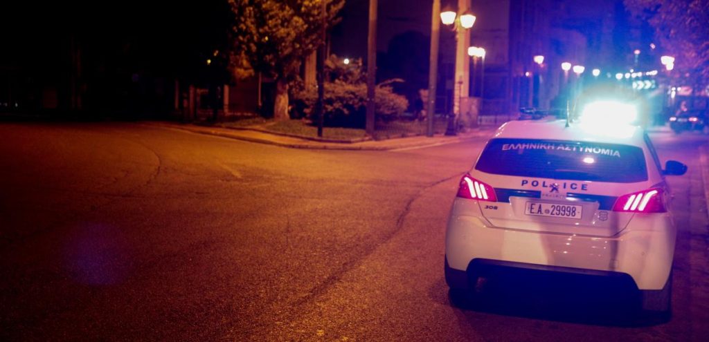 Ιστιαία: 40χρονος απειλούσε να μαχαιρώσει περαστικούς!