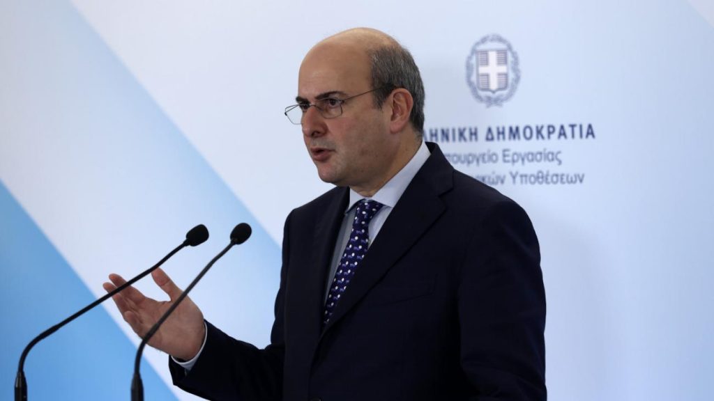 ΣΥΡΙΖΑ: Η διασπάθιση δημόσιου χρήματος πάγια τακτική της κυβέρνησης Μητσοτάκη