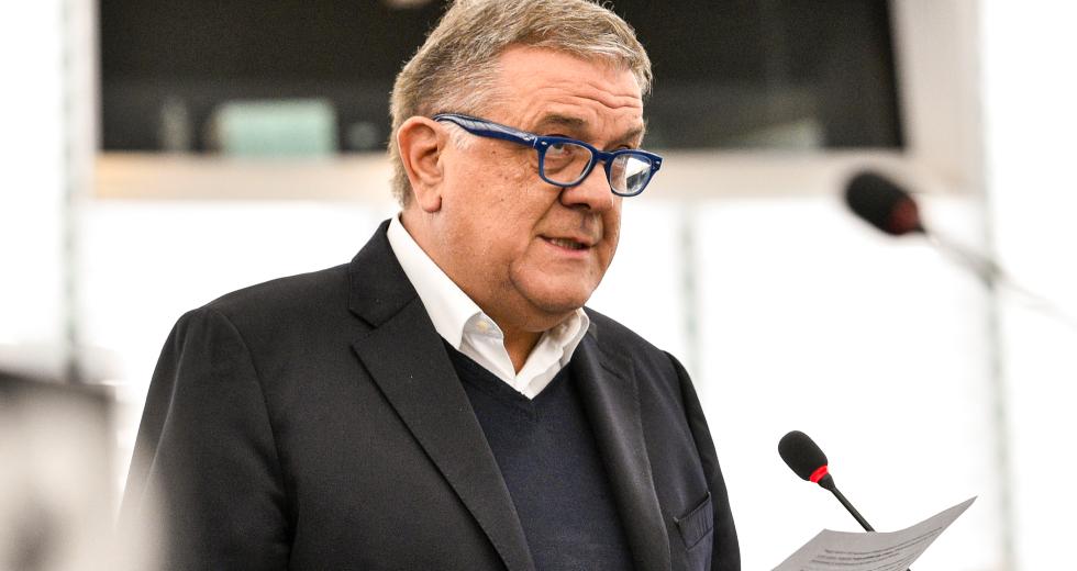 La Repubblica: Ο Τζιόρτζι «καίει» τον Παντσέρι – «Έδινε έτοιμες και τις ερωτήσεις για το Κατάρ»