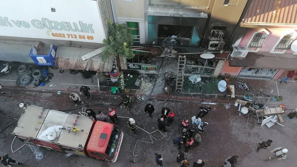 Τουρκία: Επτά νεκροί από έκρηξη σε εστιατόριο (βίντεο)