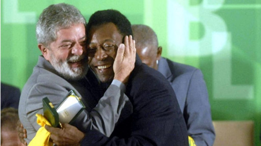 Βραζιλία: Η ορκωμοσία του Λούλα αναβάλλει για 48 ώρες την τελετή αποχαιρετισμού του Πελέ