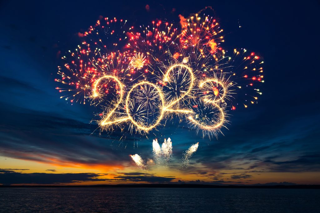 Τι λένε τα άστρα του 2023 για το ζώδιο σου και ποιες θα είναι οι πιο σημαντικές ημερομηνίες της χρονιάς για εσένα