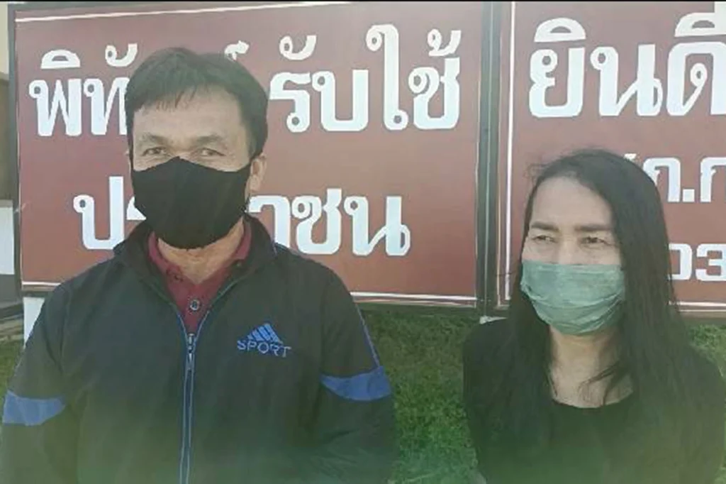 Συνέβη κι αυτό: Οδηγός στην Ταϊλάνδη έκανε στάση για να πάει τουαλέτα και φεύγοντας… ξέχασε τη γυναίκα του (βίντεο)