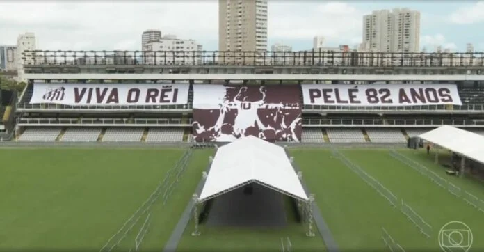 Έτοιμο το γήπεδο της Σάντος να υποδεχτεί για τελευταία φορά τον Πελέ