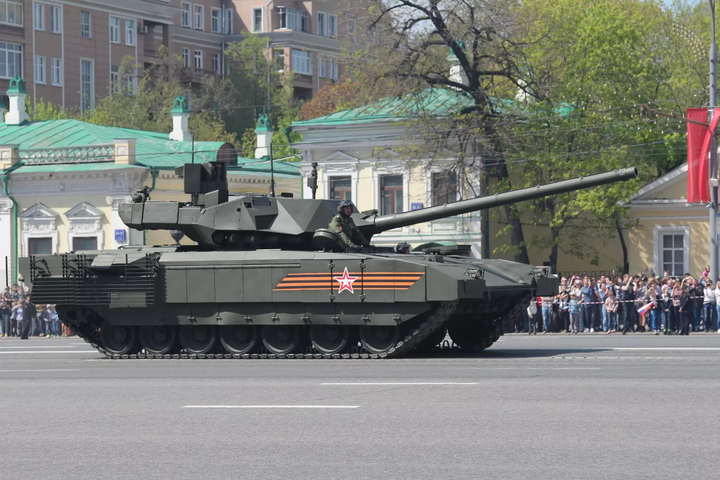 Το πρωτοποριακό ρωσικό άρμα T-14 Armata αναπτύχθηκε στην Α.Ουκρανία για τη νέα μάχη του Χάρκοβου και την πολιορκία του Κίεβου (βίντεο)