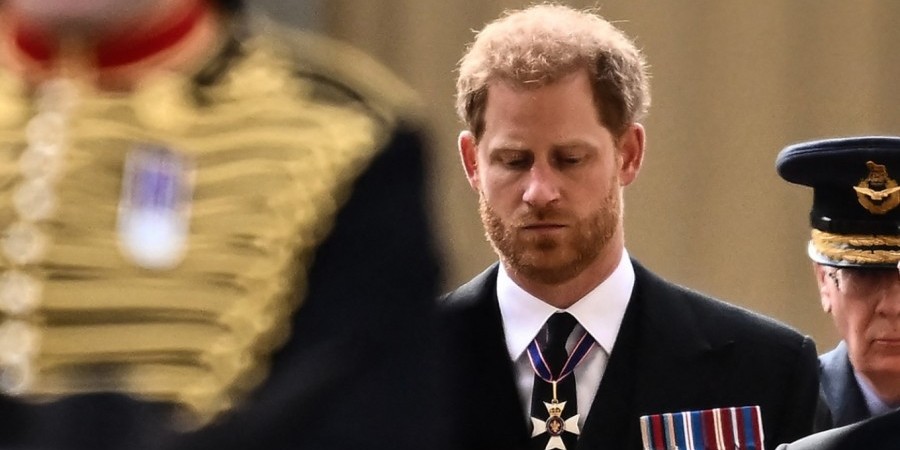 Σχεδόν οι μισοί Βρετανοί θέλουν να αφαιρεθεί ο τίτλος του Δούκα του Σάσεξ από τον Πρίγκιπα Χάρι