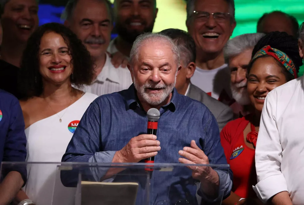 Βραζιλία: Ορκίζεται νέος πρόεδρος ο Λούλα