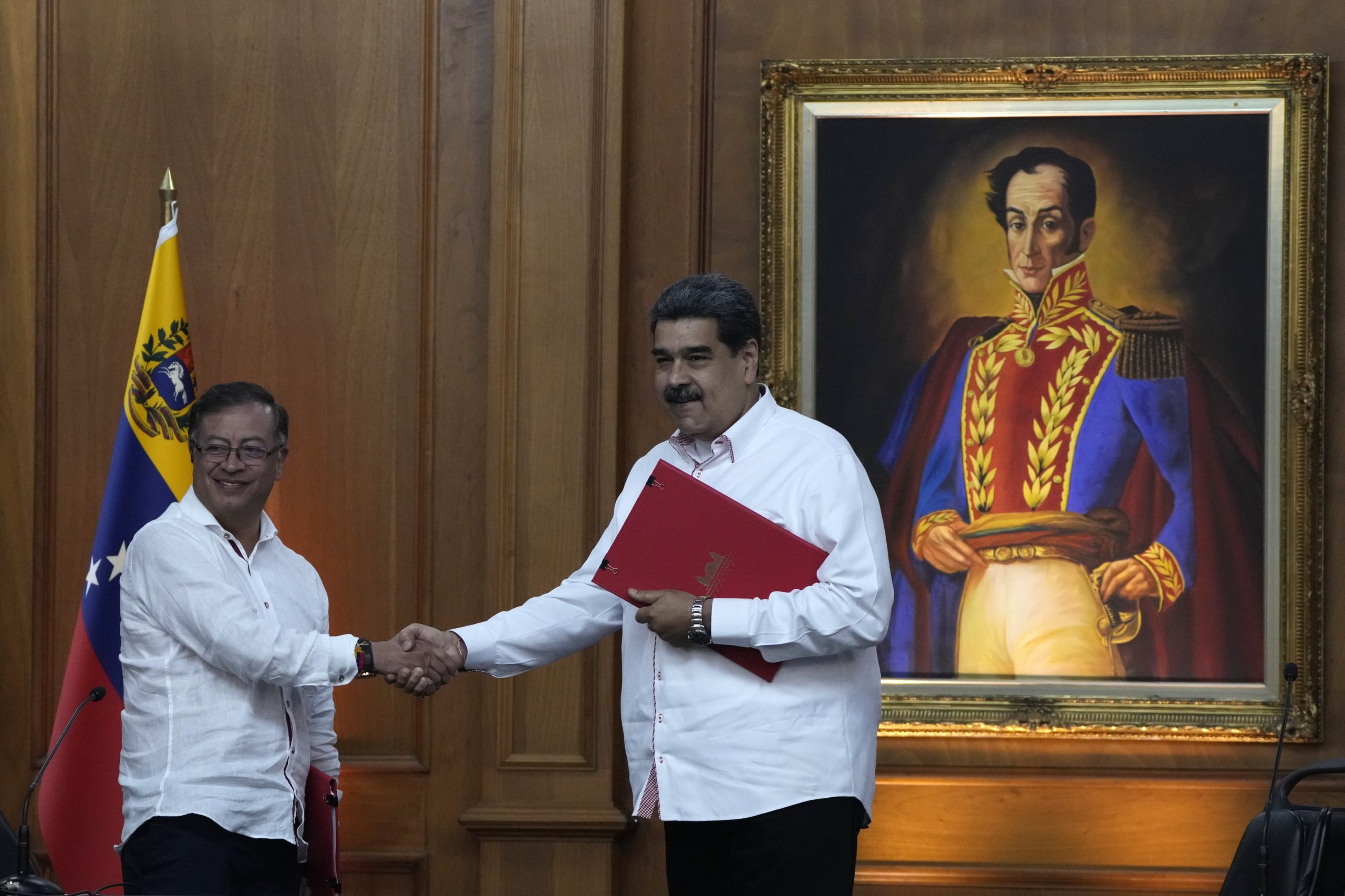 Βενεζουέλα-Κολομβία: Ανοίγουν ξανά πλήρως τα σύνορά τους