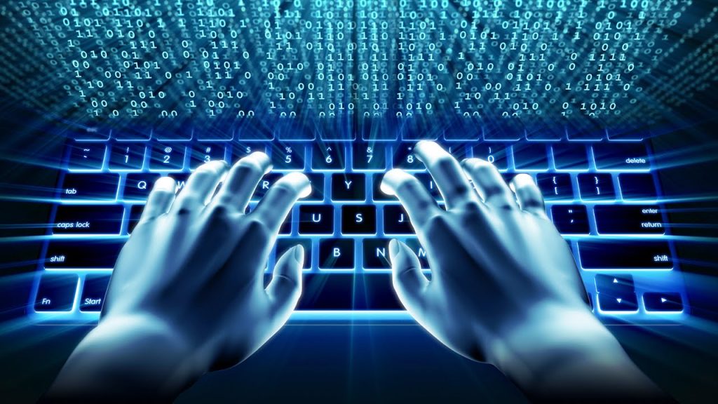 Διαδίκτυο: Τρεις στους τέσσερις χρήστες του πλήττονται από το ψηφιακό έγκλημα