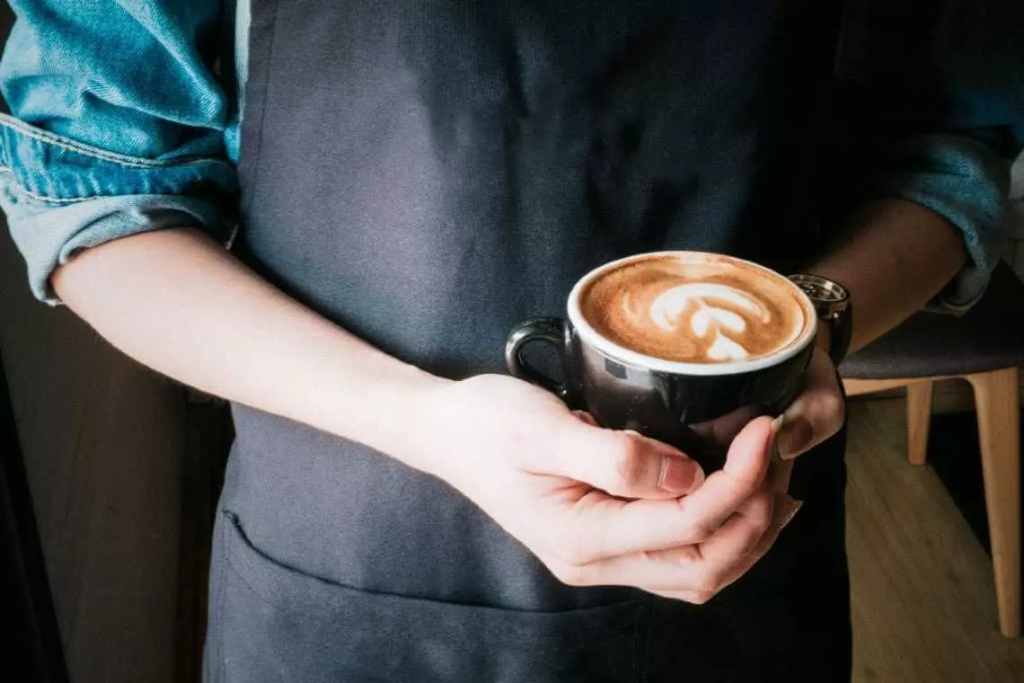 Φορολογική «ανάσα» για τις εταιρίες επεξεργασίας και διακίνησης καφέ – Τι θα αλλάξει