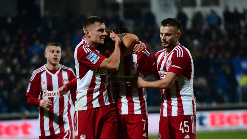 Ιωνικός – Ολυμπιακός 0-2: Πέρασε από τη Νεάπολη και πλησίασε την ΑΕΚ