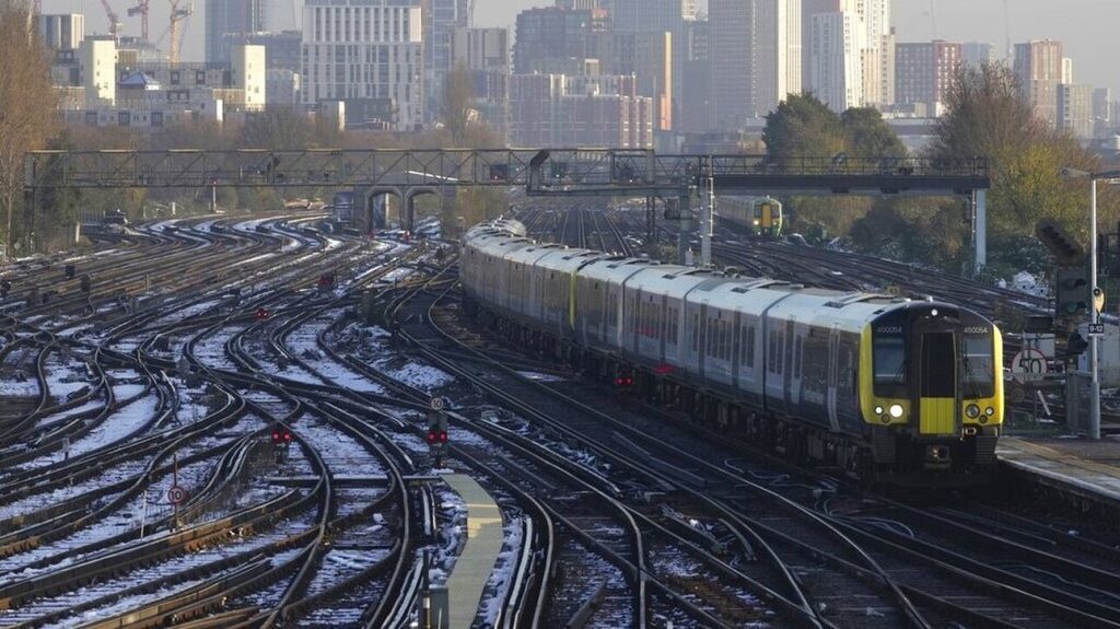 Βρετανία: Οι σιδηροδρομικοί ξεκινούν νέα πενθήμερη απεργία – Έρχεται νέα αναστάτωση