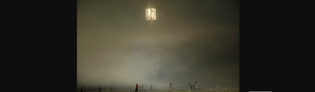 Λιβαδειά: Χάος ύστερα από νέα ρίψη δακρυγόνων – Λιποθύμησαν οπαδοί του Παναθηναϊκού (φωτο) (upd)