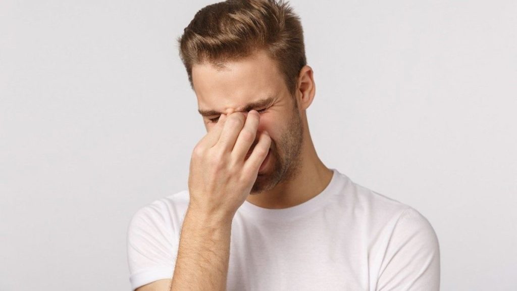 Ξηροφθαλμία: Έτσι δημιουργείται ο κίνδυνος τραυματισμού του κερατοειδούς – Πώς μπορεί να προληφθεί