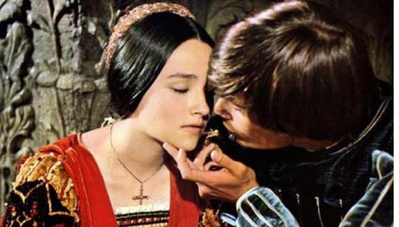 Ο «Ρωμαίος και η Ιουλιέτα» του Φράνκο Τζεφιρέλι τον μηνύουν μετά από 54 χρόνια για σεξουαλική παρενόχληση