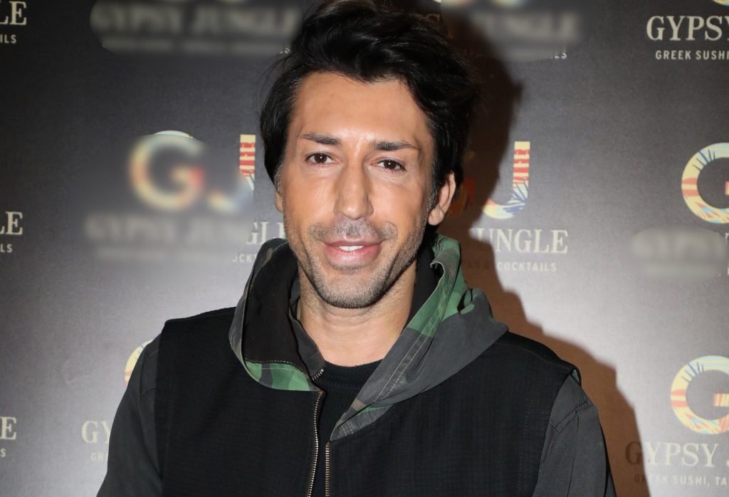 Κ.Εμμανουήλ: «Με πέταξε στον τοίχο και με χτυπούσε ακόμη και όταν ήμουν πεσμένη στο πάτωμα» κατήγγειλε η σύντροφός του