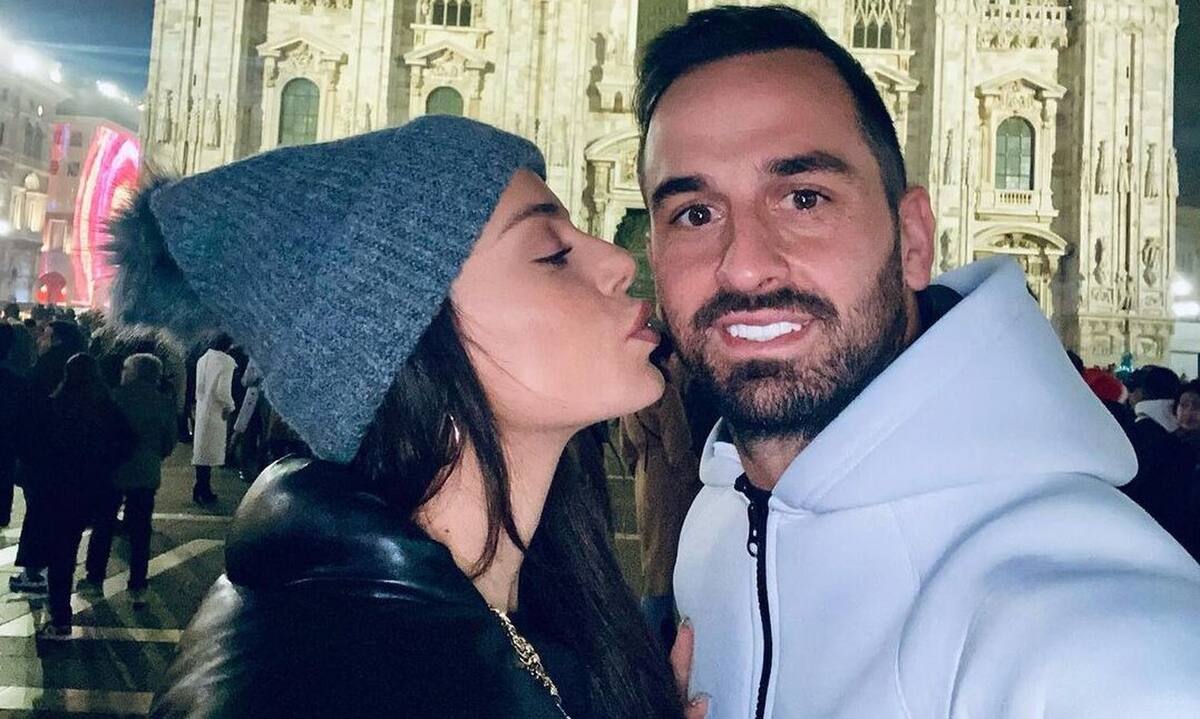 Τροχαίο ατύχημα για τη Μαρία Αντωνά και τον Άρη Σοϊλέδη – «Αφού γλιτώσαμε τον γκρεμό καλά είμαστε»