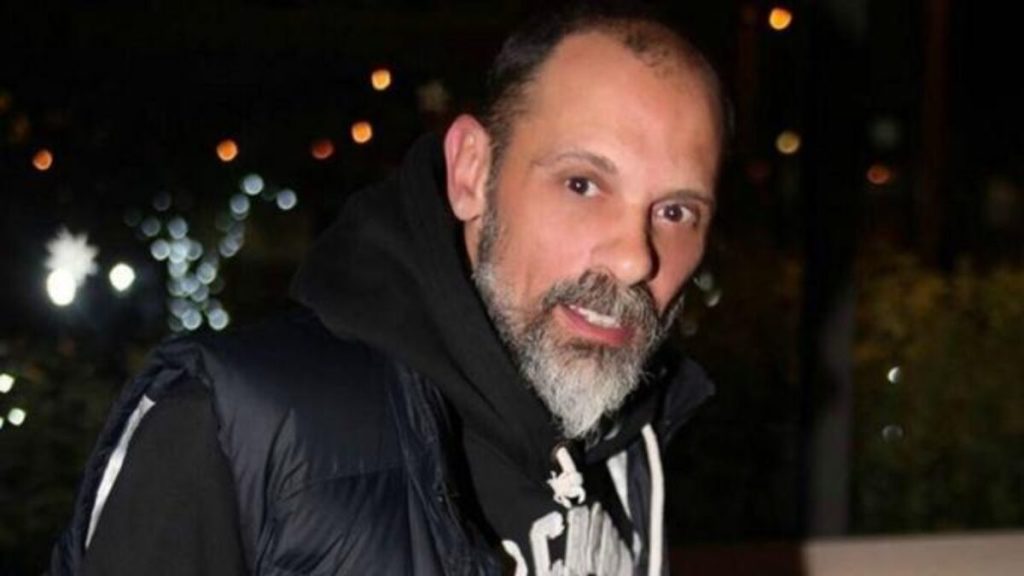 Τζώνυ Θεοδωρίδης: «Ήμουν άστεγος για 2 μήνες – Έτρωγα τα μπισκότα που άφηναν στις καφετέριες»