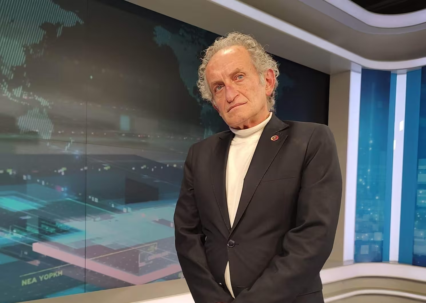 «Έφυγε» ξαφνικά από τη ζωή ο σκηνοθέτης Απόστολος Τσιτσούλης – Τον βρήκε νεκρό ο γιος του