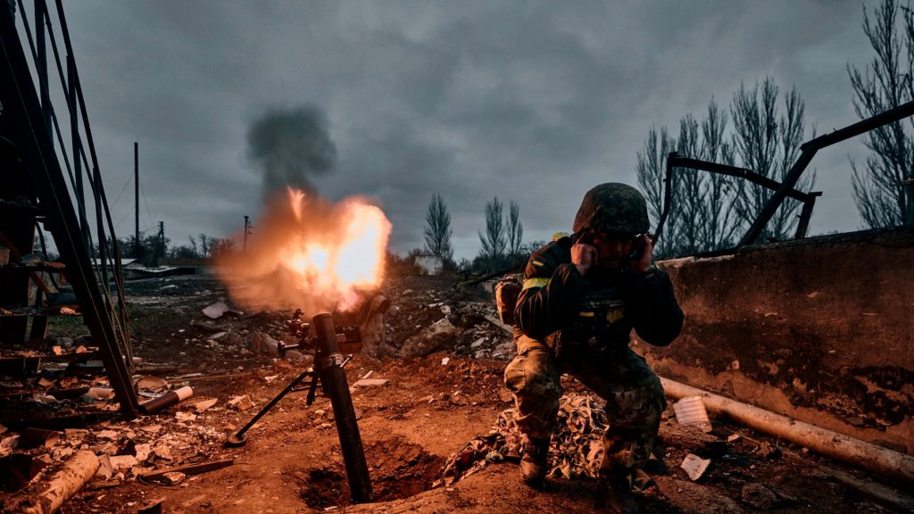 Οι Ουκρανοί εγκατέλειψαν Krasnaya Gora και Pidhodne στο Μπάκχμουτ και υποχωρούν πέρα από το κέντρο της πόλης