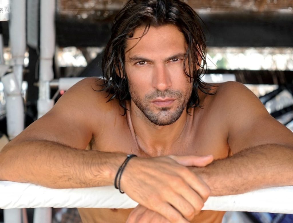 Γιάννης Σπαλιάρας: Σχολίασε τη δήλωσή του για τις 4.000 γυναίκες