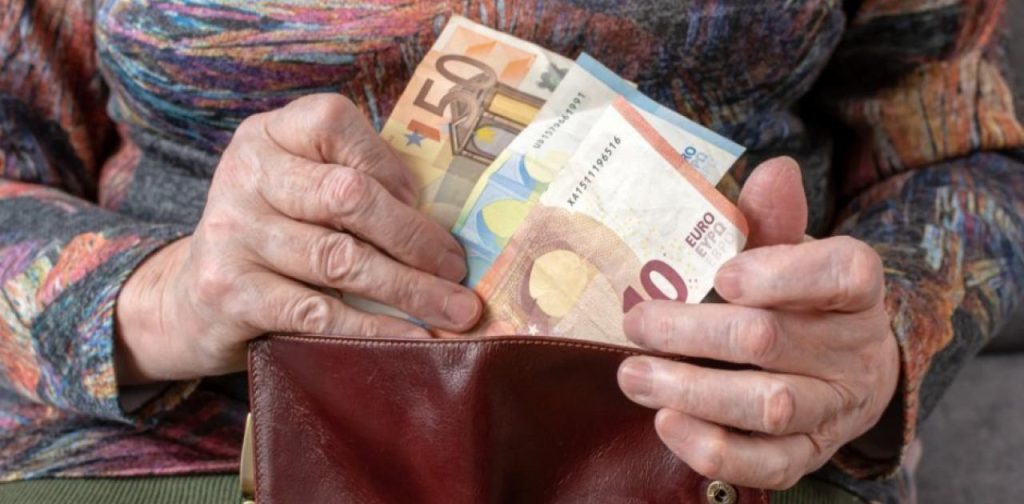 Δείτε πότε θα καταβληθούν οι συντάξεις Φεβρουαρίου – Οι ημερομηνίες για όλα τα Ταμεία