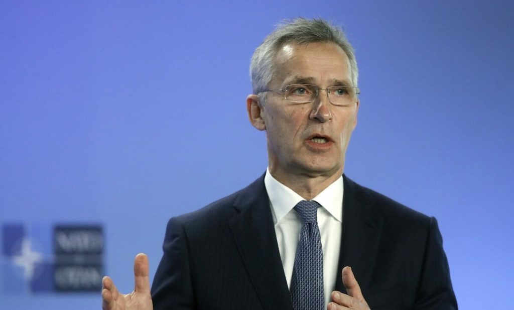 Γ.Στόλτενμπεργκ: «Το ΝΑΤΟ πρέπει να ενισχύσει περαιτέρω τη στήριξή του προς την Ουκρανία»