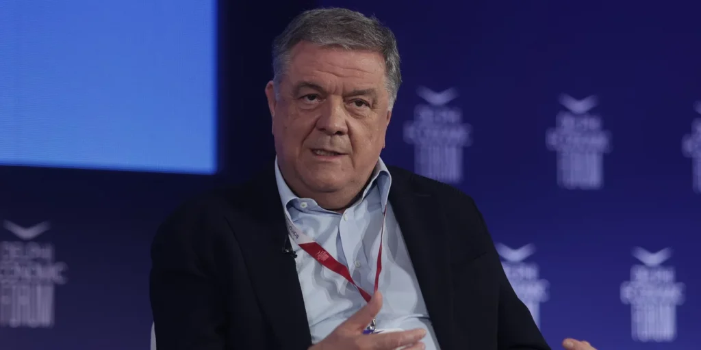 Σκάνδαλο Κατάρ: Παραμένουν υπό κατάσχεση οι λογαριασμοί του Α.Παντσέρι και της κόρης του