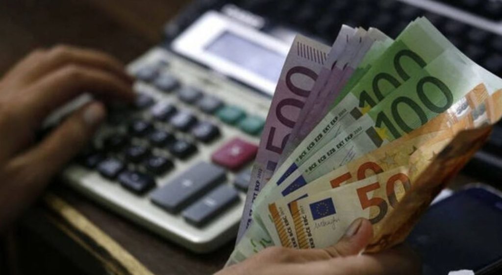 Επιστρεπτέα προκαταβολή: Δείτε ποιοι θα γλιτώσουν από την εφάπαξ καταβολή