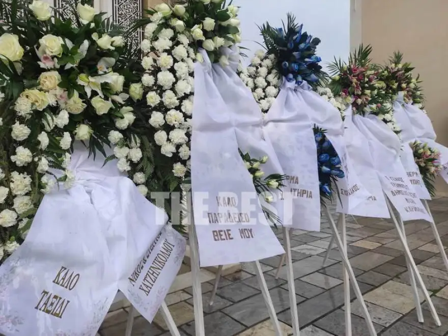 Θλίψη στην κηδεία του Παναγιώτη Τζένου στην Πάτρα (βίντεο-φωτο)